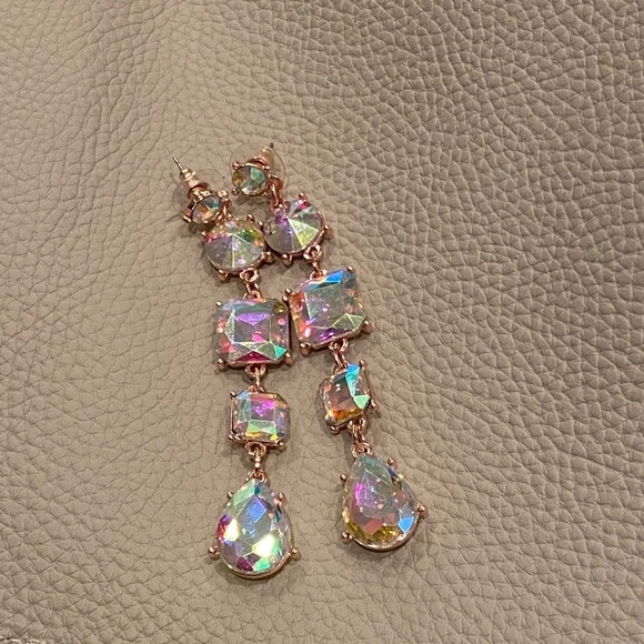 Rhinestone Statement Earrings Aurora Borealis VERY sparkly Spring Rose Gold Tone - Picture 13 of 16